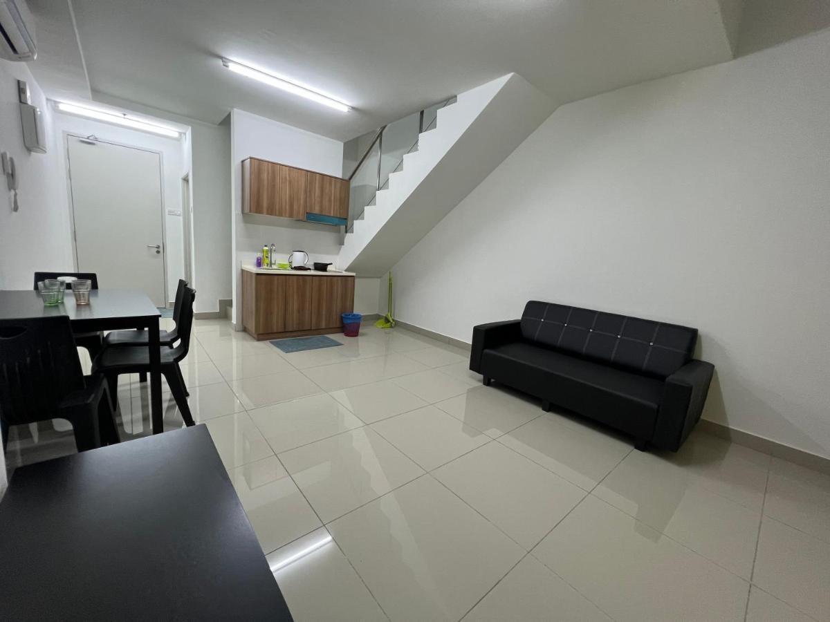 Studio Units At Pacific Tower Near Jaya One By Comfyasia Петалинг-Джая Экстерьер фото